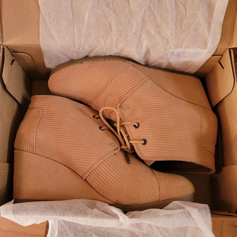 Toms women desert suede Kala Tan booties - Picture 4 of 7
